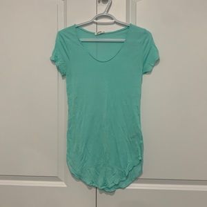 *3 for $21* like new Dynamite tshirt